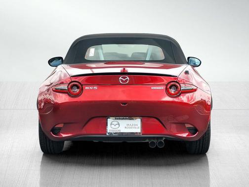 Soul Red Crystal Metallic 2026 Mazda MX-5 Miata Club