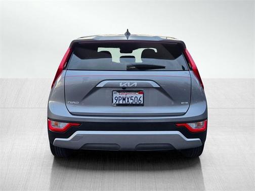2025 Kia Niro LX