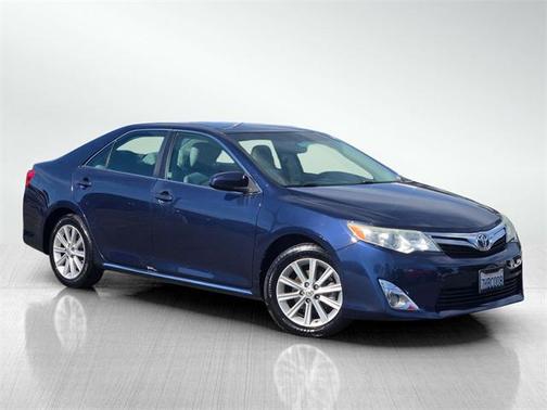 2014 Toyota Camry XLE