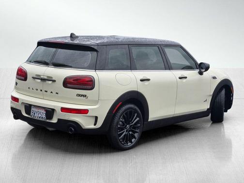 Pepper White 2022 MINI Clubman Cooper S ALL4