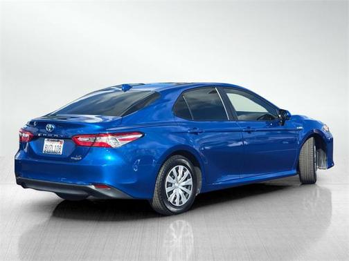 2020 Toyota Camry LE