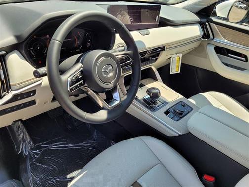 2025 Mazda CX-90 PHEV Premium Plus
