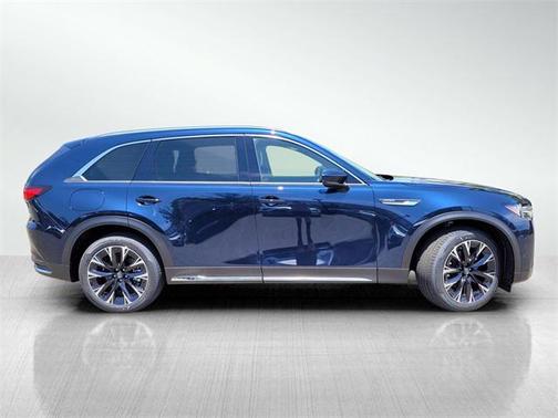 2025 Mazda CX-90 PHEV Premium Plus