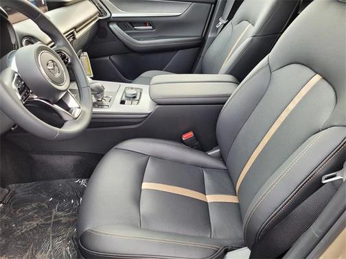 2025 Mazda CX-70 PHEV Premium Plus Package