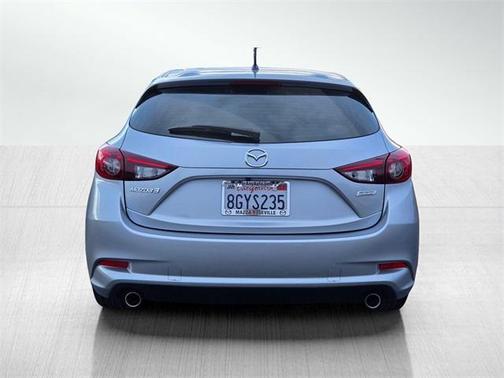 2018 Mazda Mazda3 Touring