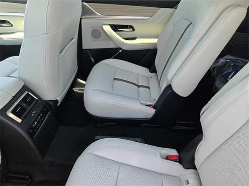 2025 Mazda CX-90 PHEV Premium Plus