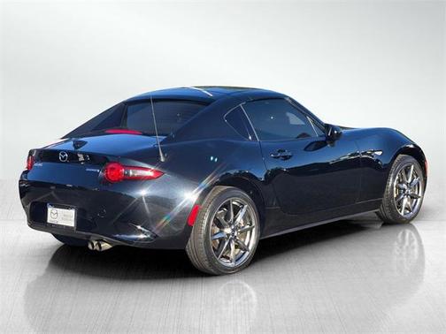 2022 Mazda MX-5 Miata RF Grand Touring
