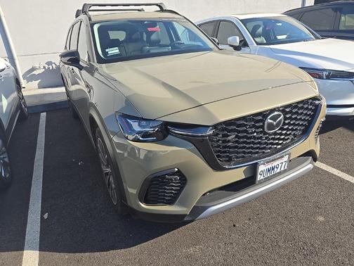 2025 Mazda CX-70 PHEV Premium Package