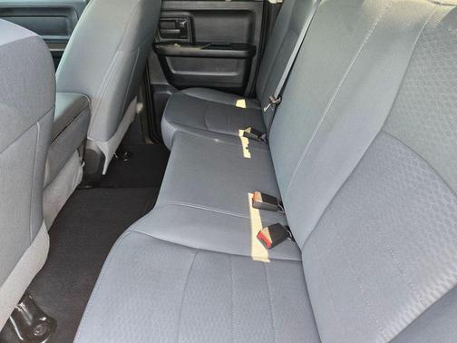 Bright White Clearcoat 2018 RAM 1500 Tradesman