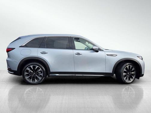 2024 Mazda CX-90 PHEV Premium