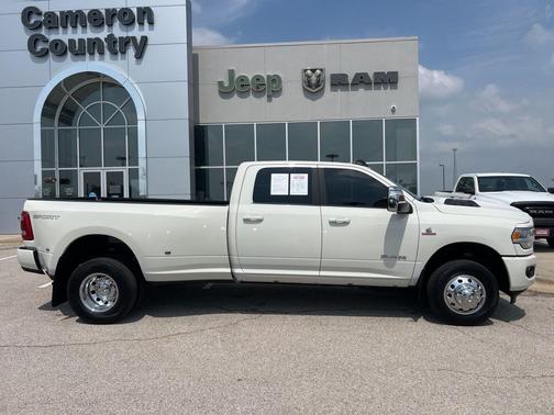 2024 RAM 3500 Laramie