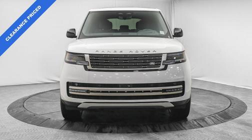 Fuji White 2025 Land Rover Range Rover P530 SE