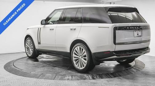 Fuji White 2025 Land Rover Range Rover P530 SE