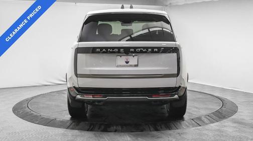 Fuji White 2025 Land Rover Range Rover P530 SE