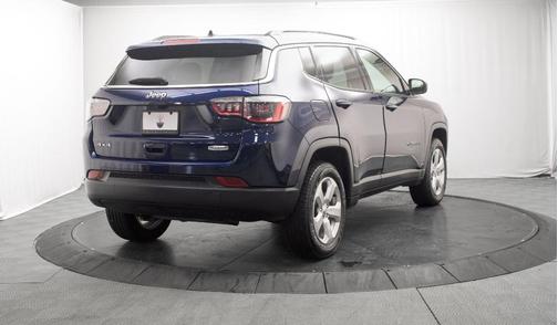 Jazz Blue Pearlcoat 2018 Jeep Compass Latitude
