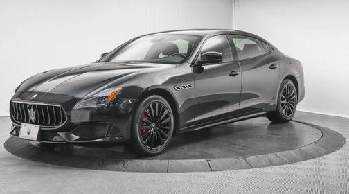2022 Maserati Quattroporte Modena Q4