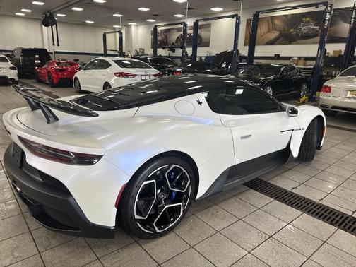 Bianco Audace 2022 Maserati MC20 Base