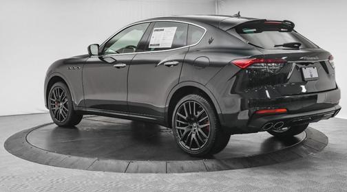 2024 Maserati Levante Modena Ultima