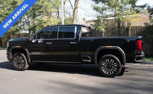 Onyx Black 2025 GMC Sierra 2500 Denali Ultimate