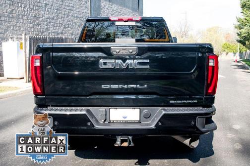 Onyx Black 2025 GMC Sierra 2500 Denali Ultimate