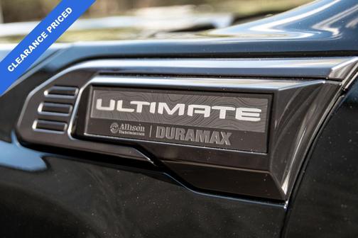 Onyx Black 2025 GMC Sierra 2500 Denali Ultimate