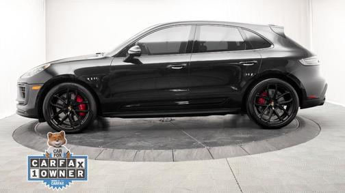 Jet Black Metallic 2023 Porsche Macan GTS