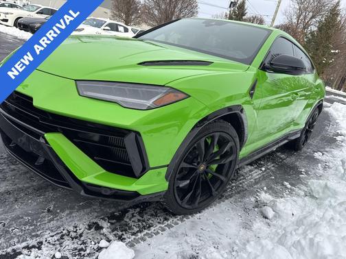 2023 Lamborghini Urus S