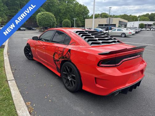 Go Mango! 2017 Dodge Charger R/T 392