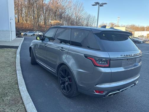 2022 Land Rover Range Rover Sport SVR