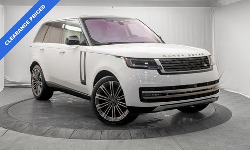 Fuji White 2023 Land Rover Range Rover P400 SE