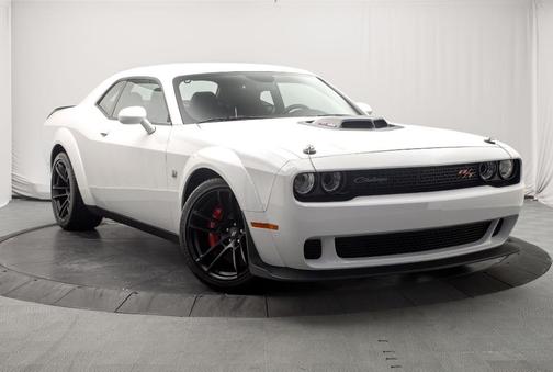 White Knuckle Clearcoat 2022 Dodge Challenger R/T Scat Pack