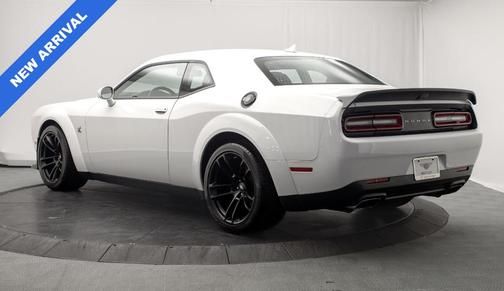 White Knuckle Clearcoat 2022 Dodge Challenger R/T Scat Pack