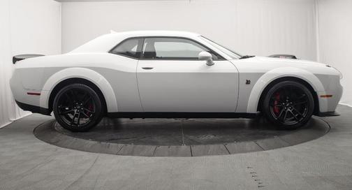 White Knuckle Clearcoat 2022 Dodge Challenger R/T Scat Pack