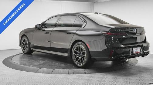 2024 BMW 760 760i xDrive