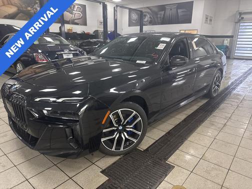 2024 BMW 760 760i xDrive