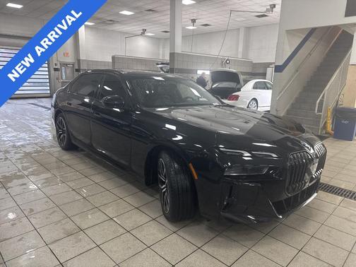 2024 BMW 760 760i xDrive