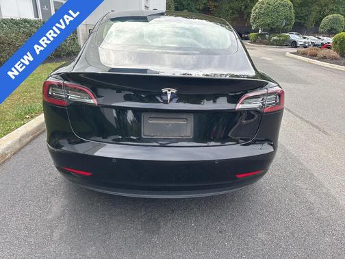 2022 Tesla Model 3 Base