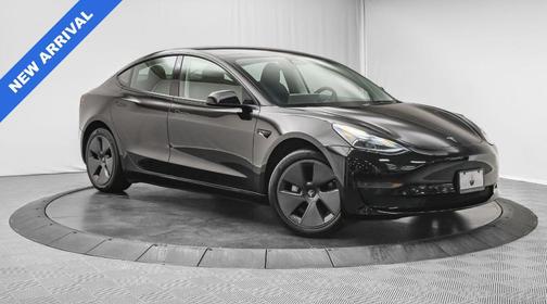 2022 Tesla Model 3 Base
