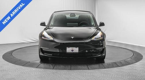 2022 Tesla Model 3 Base