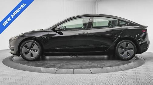 2022 Tesla Model 3 Base