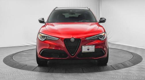 2022 Alfa Romeo Stelvio Veloce
