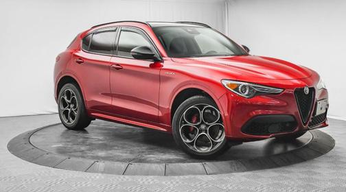 2022 Alfa Romeo Stelvio Veloce