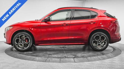 2022 Alfa Romeo Stelvio Veloce