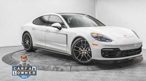 2022 Porsche Panamera Platinum Edition