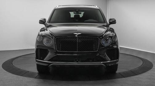 2024 Bentley Bentayga V8
