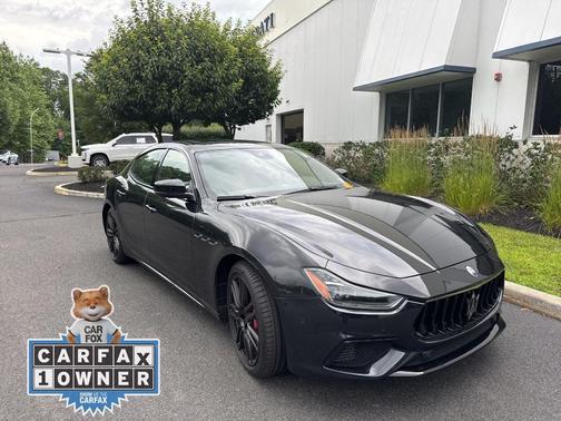 2023 Maserati Ghibli Modena Q4