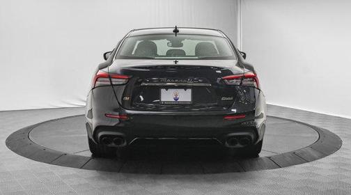 2023 Maserati Ghibli Modena Q4