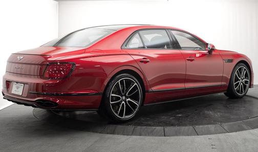 Dragon Red II Metallic 2024 Bentley Flying Spur S