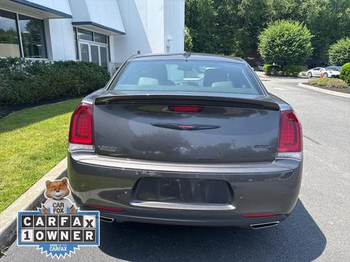 2023 Chrysler 300 S