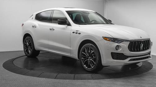 2024 Maserati Levante GT Ultima